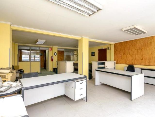 Oficina en venta en Avilés, Asturias