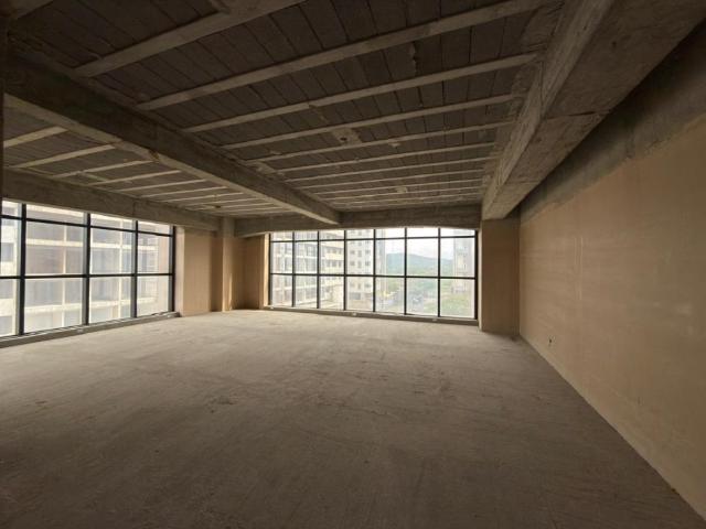 Oficina en venta en Iribarren, Lara