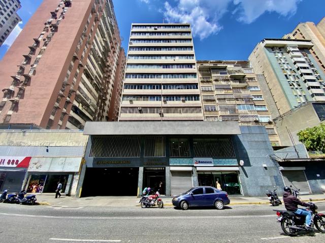 Oficina en venta en Boca De Uchire, Distrito Capital