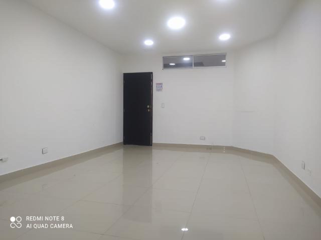Oficina En Venta En Bello En Centro Comercial Estacion Niquia V273584