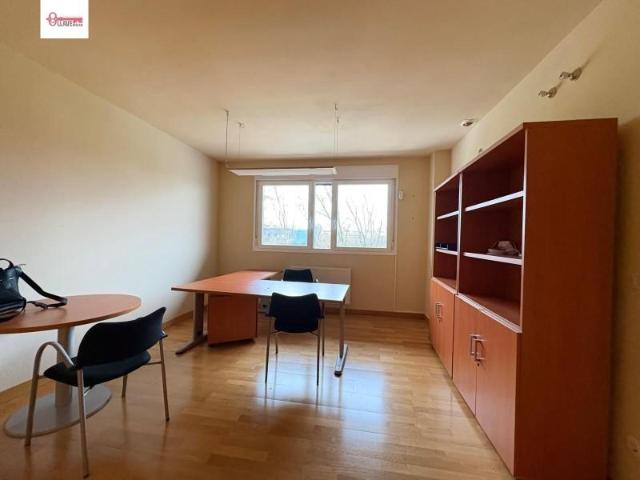 Oficina en venta en Distrito Este, Burgos