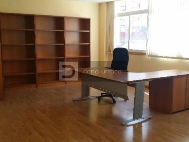 Oficina en venta en Centro, Ourense