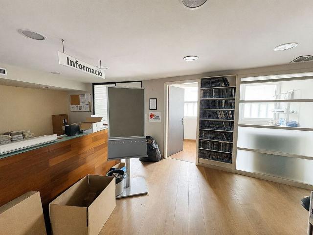 Oficina en venta en Sant Andreu, Barcelonès