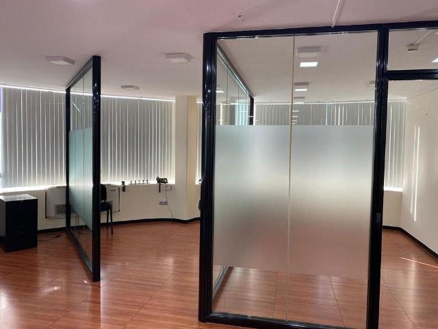 Oficina en venta en les Corts, Barcelonès