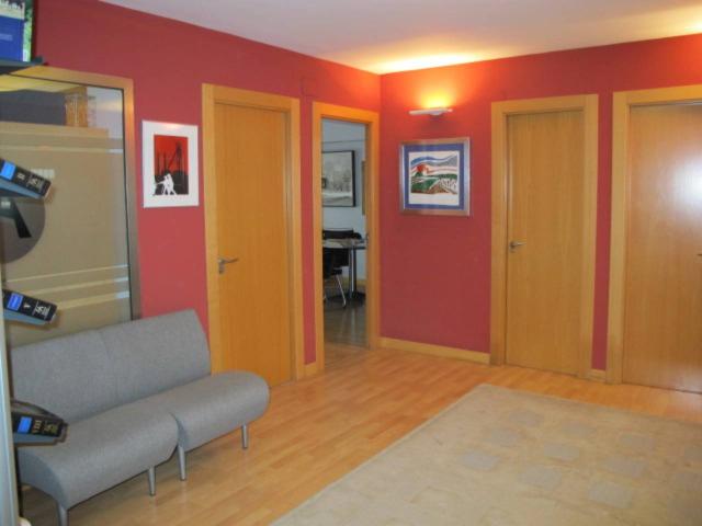 Oficina en venta en Oviedo, Asturias