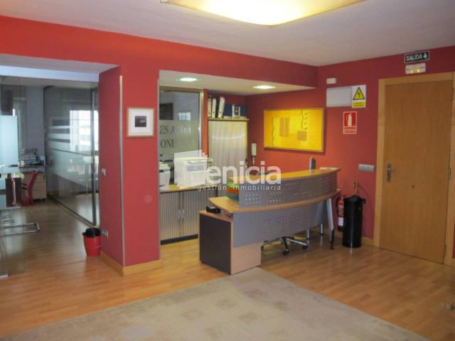 Oficina en venta en Oviedo, Asturias
