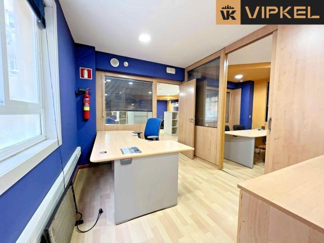 Oficina en venta en Acea da Má, A Coruña