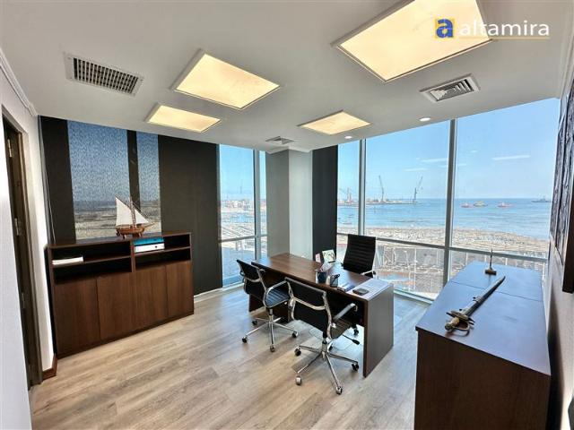 Oficina en Venta en Edificio Capital Cómoda Oficina en piso 6 2 estacionamientos