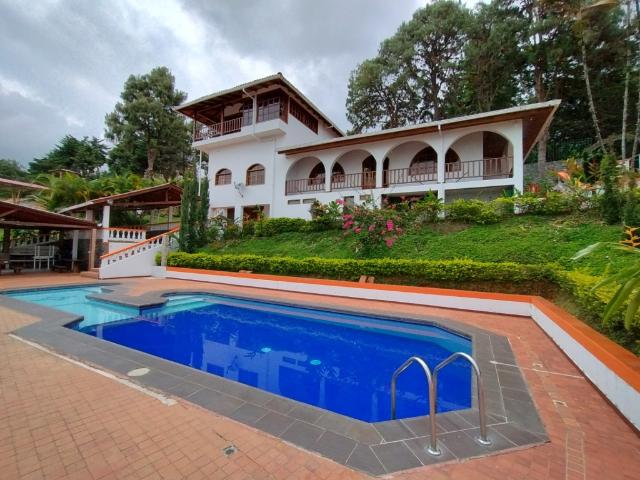 Oficina en venta en Sur, El Cerrito