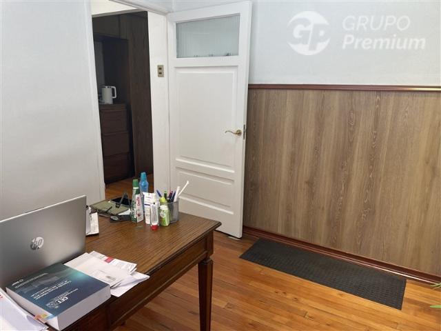 Oficina en Venta en huerfanos