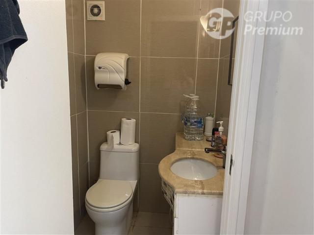 Oficina en Venta en huerfanos
