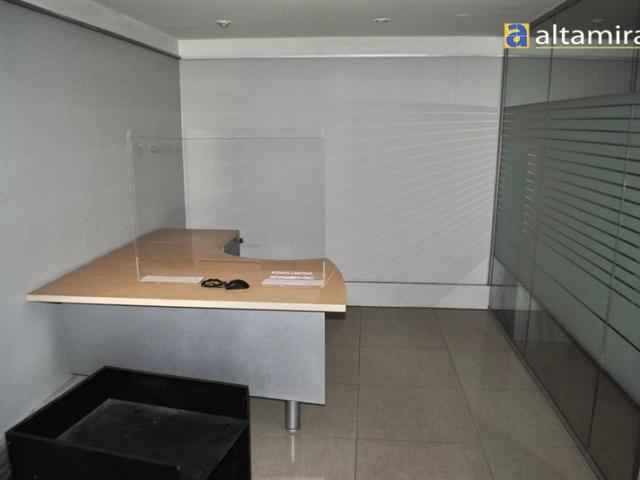 Oficina en Venta en Local Oficinas Centro Financiero Iquique calle Tarapacá Cod. BS 31 Condiciones especiales de Financiamiento