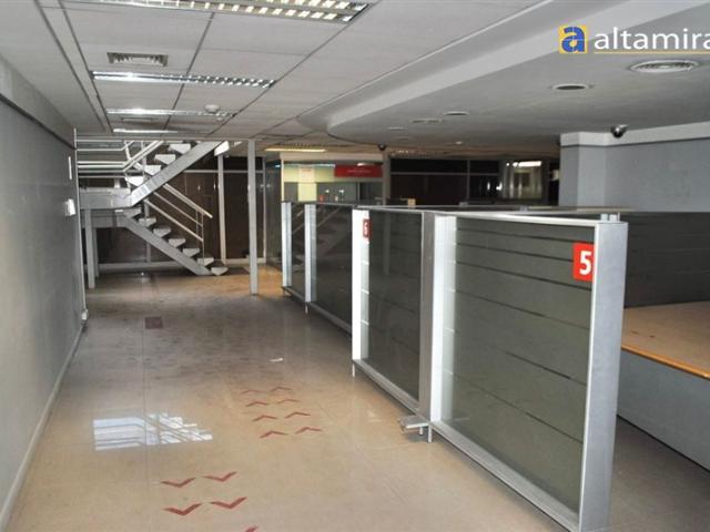 Oficina en Venta en Local Oficinas Centro Financiero Iquique calle Tarapacá Cod. BS 31 Condiciones especiales de Financiamiento