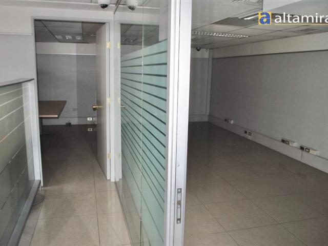 Oficina en Venta en Local Oficinas Centro Financiero Iquique calle Tarapacá Cod. BS 31 Condiciones especiales de Financiamiento