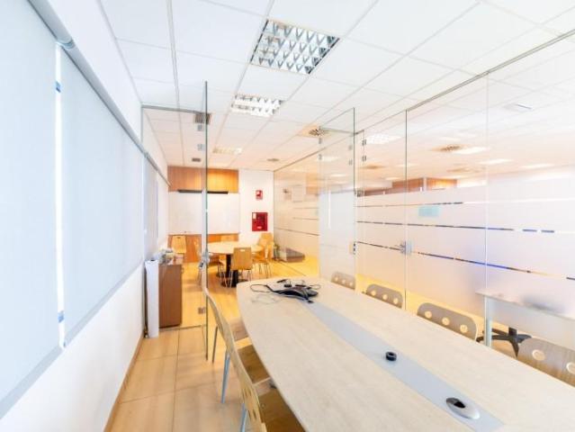 Oficina en venta en Puente de Vallecas, Madrid