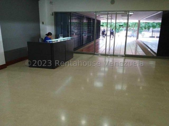 Oficina en venta en Cacique Mara, Maracaibo
