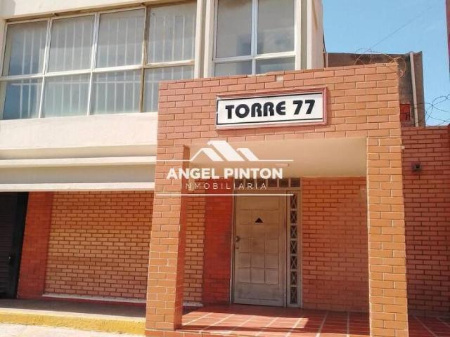 Oficina en venta en Cacique Mara, Maracaibo
