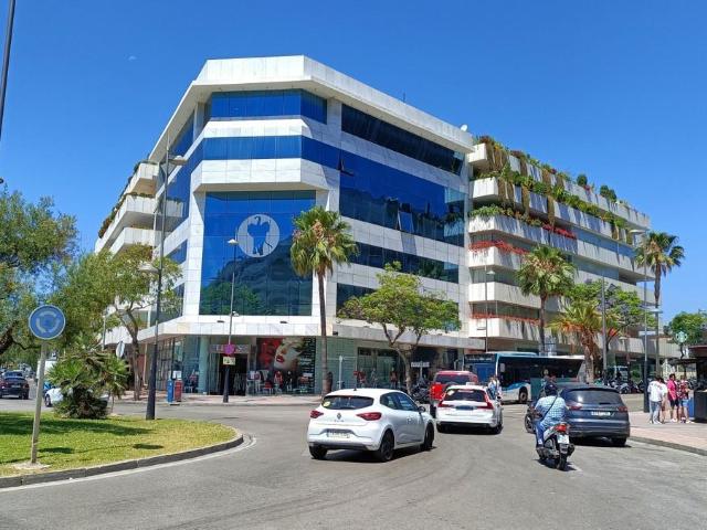Oficina en venta en Marbella
