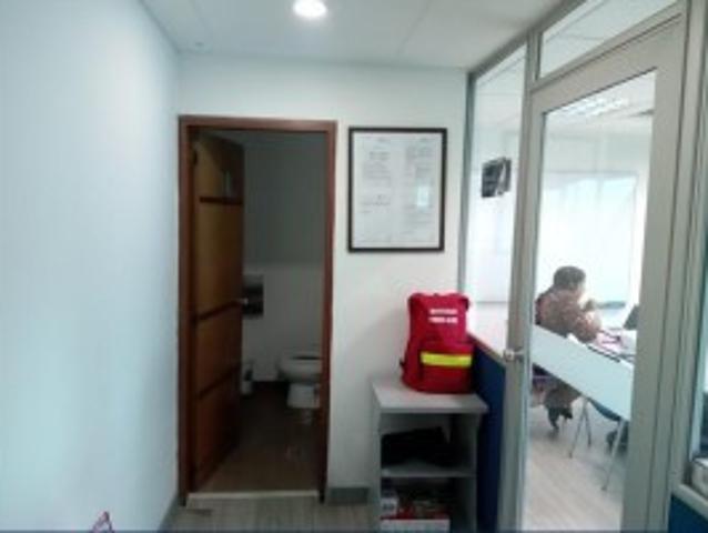 Oficina En Venta En Medellin En Aguacatala V326624