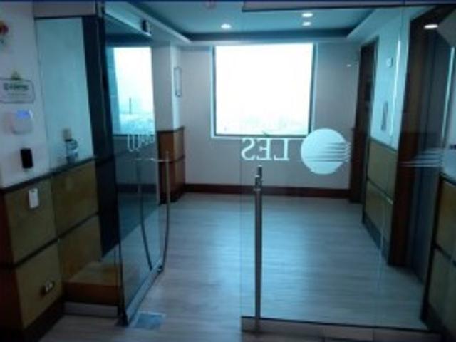 Oficina En Venta En Medellin En Aguacatala V326624