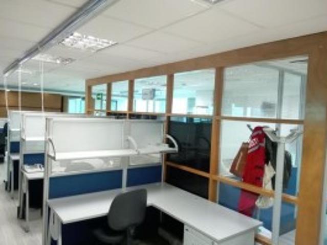 Oficina En Venta En Medellin En Aguacatala V326624