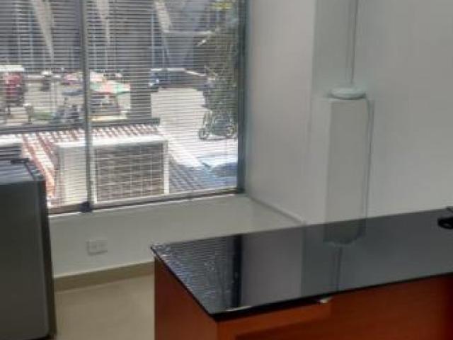Oficina En Venta En Medellin En Laureles V143712