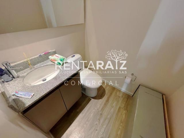 Oficina En Venta En Medellin En Milla De Oro V44949