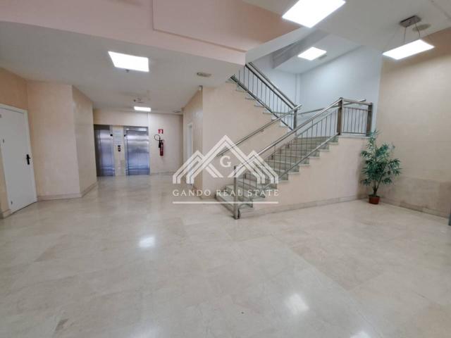 Oficina en venta en Distrito Norte, Sevilla
