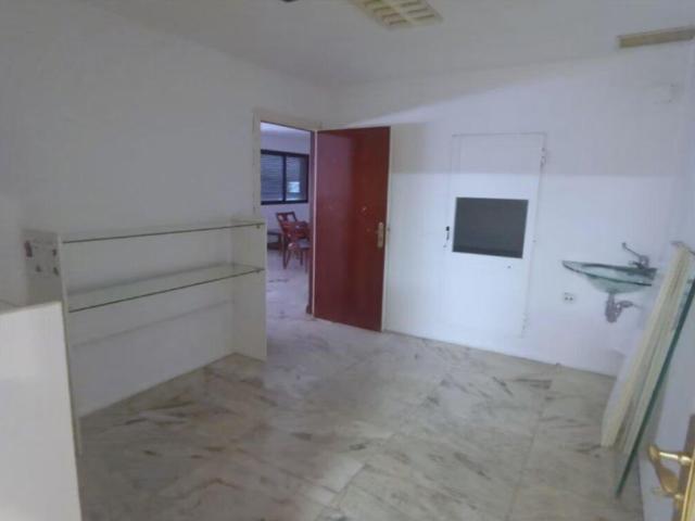 Oficina en venta en El Rodeo, Cáceres