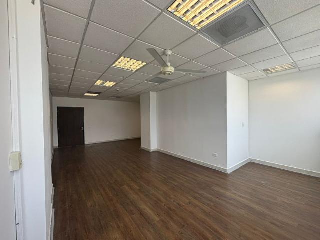 Oficina En Venta En Santa Marta En Prado V308451