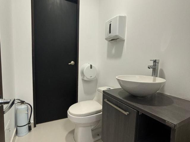 Oficina En Venta En Santa Marta En Prado V308451