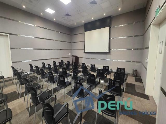 Oficina venta en Santiago De Surco, Lima Metropolitana
