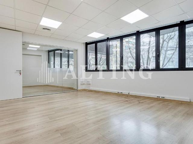 Oficina en venta en les Corts, Barcelonès