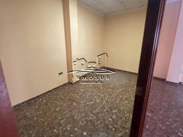 Oficina en venta en Lucena, Andalucía