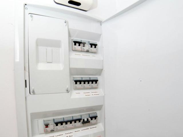 Oficina en venta en Ciudad Lineal, Madrid