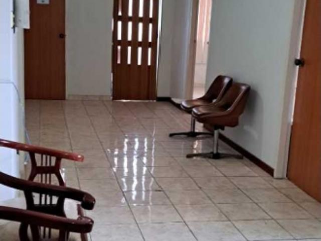 Oficina en venta en Girardot, Aragua