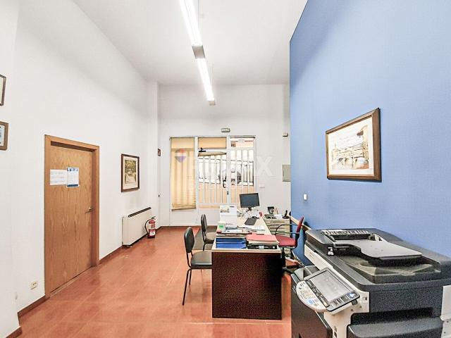 Oficina en venta en Ponteareas, O Condado