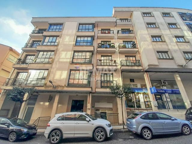 Oficina en venta en Ponteareas, O Condado