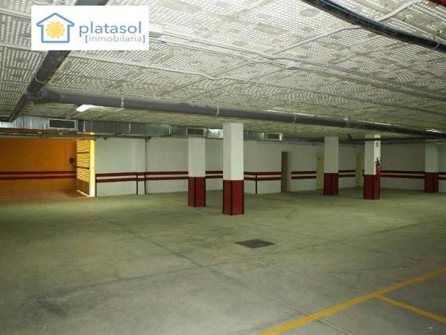 Oficina en venta en Salteras, Andalucía