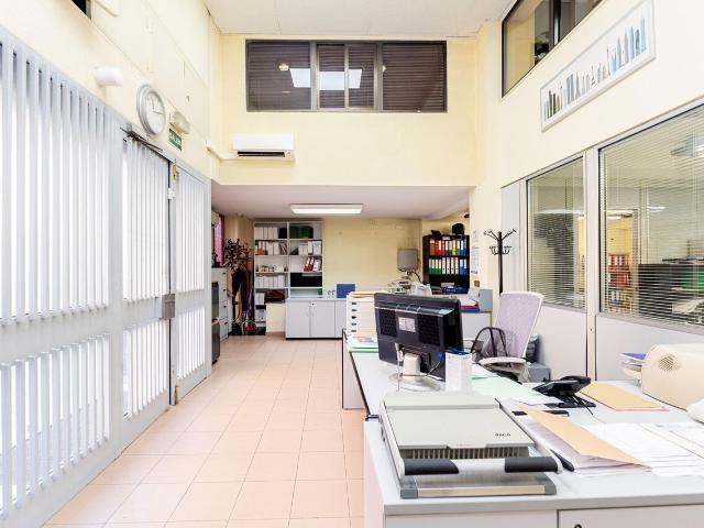 Oficina en venta en Tetuán, Madrid