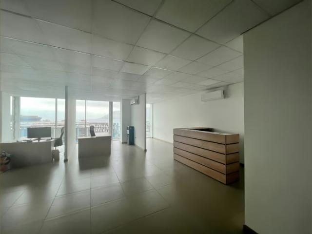 Oficina en venta en Iquique, Provincia de Iquique