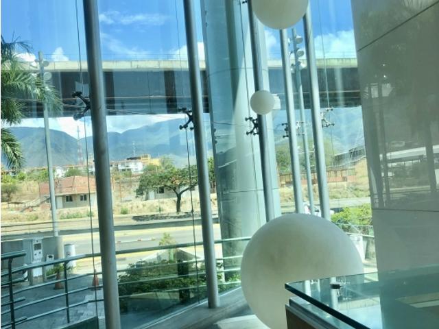 Oficina en venta en Guatire, Miranda