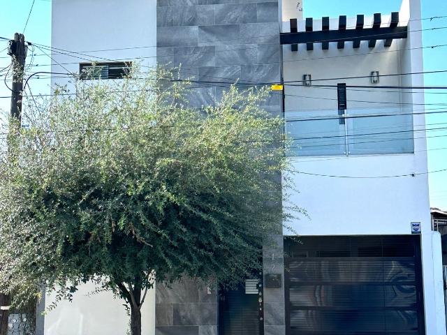 Oficina en venta en Abasolo, Nuevo León