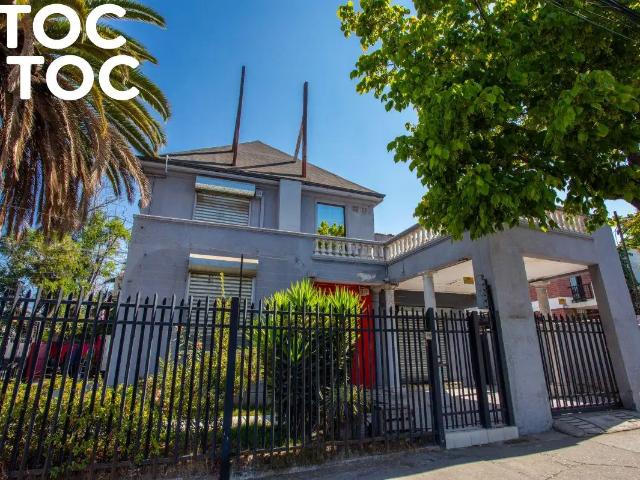 Oficina en arriendo en Barrio Parque del Deporte, Santiago
