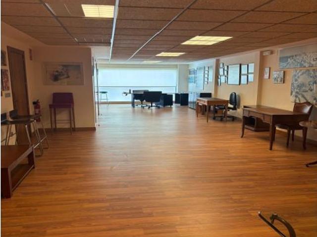 Local Comercial en venta en Elche De La Sierra, Castilla-La Mancha