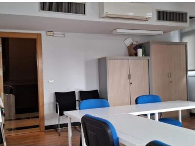 Local Comercial en alquiler en Lamiako, Leioa