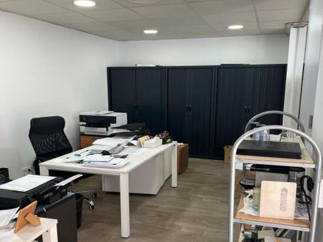 Local Comercial en alquiler en Vallès Occidental, Catalunya