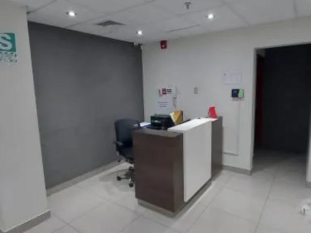 Oficina alquiler en Santiago De Surco, Lima Metropolitana