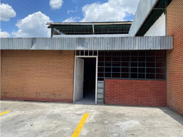 Oficina en alquiler en Guatire, Miranda
