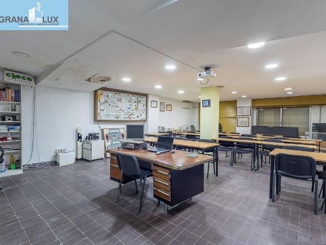 Oficina en venta en Genil, Comarca de la Vega de Granada
